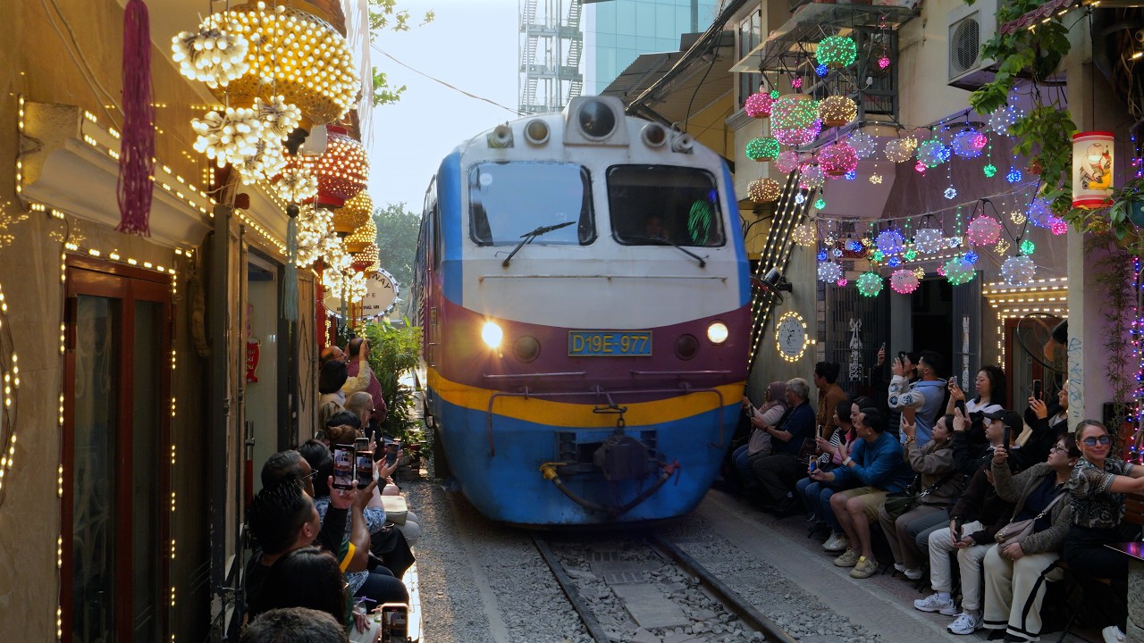 Hanoi erwacht – Eine filmische Reise durch Vietnams Hauptstadt