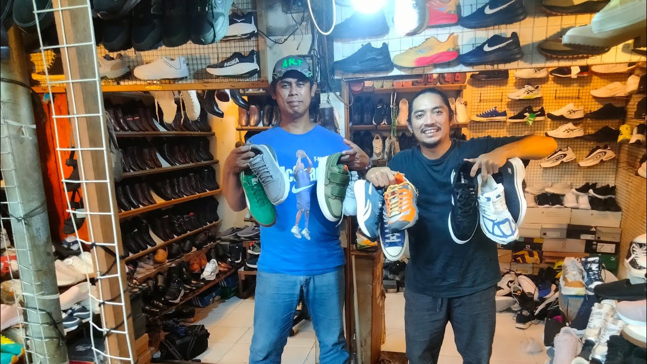 WOW ‼️ MURAH MURAH INI SEPATU BRANDED MODEL TERBARU ADA DI PASAR PONCOL || BANG KIKI