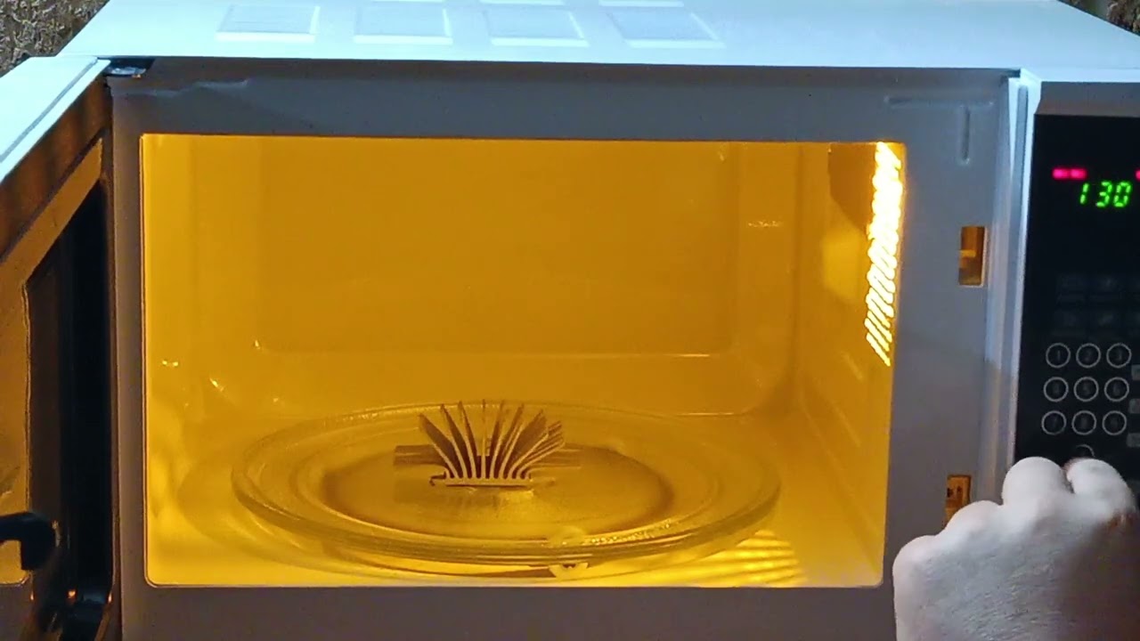 Heat sink meets brand new 20 litre kmart anklo microwave not sponsored.