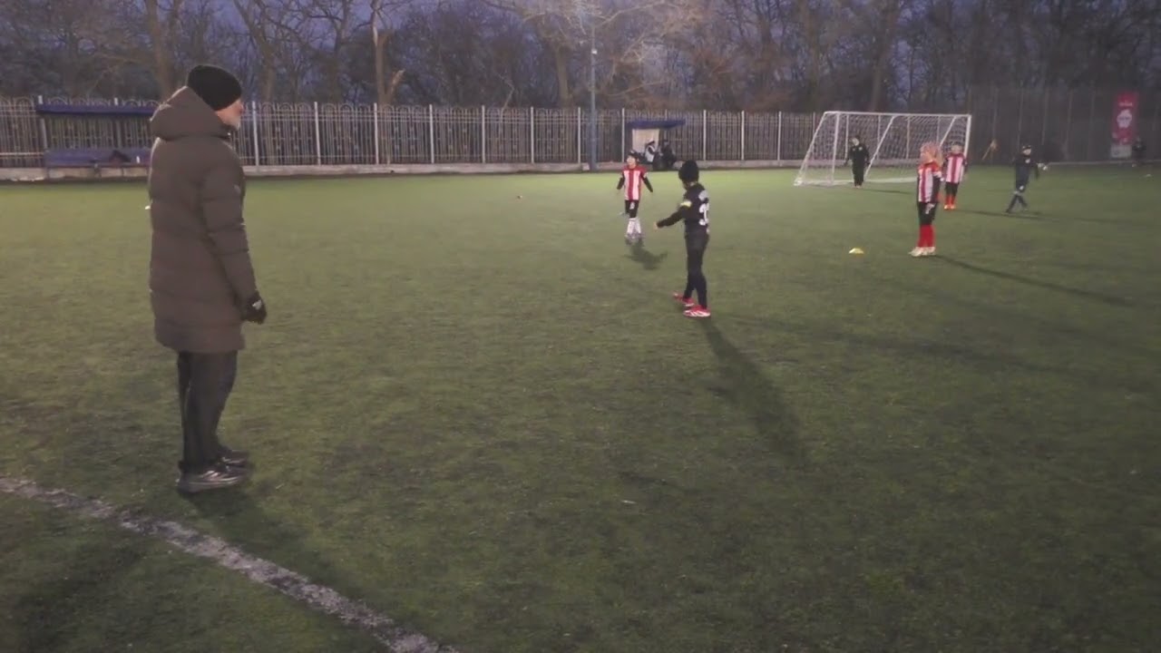01.03.2026 Відрада 17:45 17 - ДЮФК «Атлетик» Бондаренко Б VS 17 - ФК «Пальміра» Боркута (чорні)