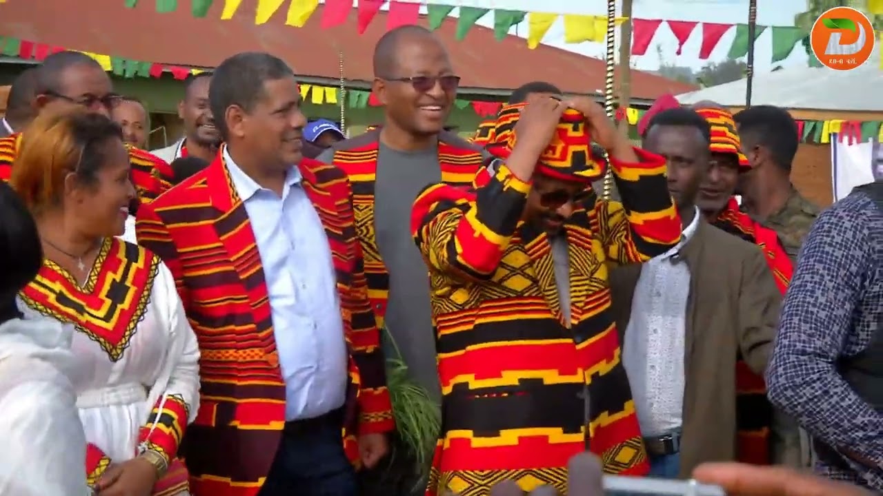ጠቅላይ ሚኒስትር ዶ/ር ዐቢይ አሕመድ በጋሞ ዞን ጨንቻ ዙሪያ ወረዳና ጨንቻ ከተማ አስተዳደር የተለያዩ የልማት ስራዎችን ጎበኙዘጋቢ፡ ፀጋአብ ዮሐንስ