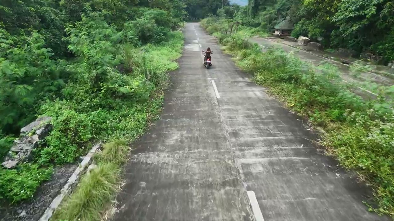 C6 road 