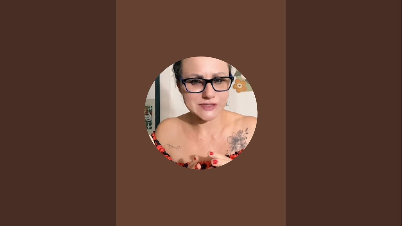MARIA PADILHA RESPONDE ATRAVÉS DAS CARTAS