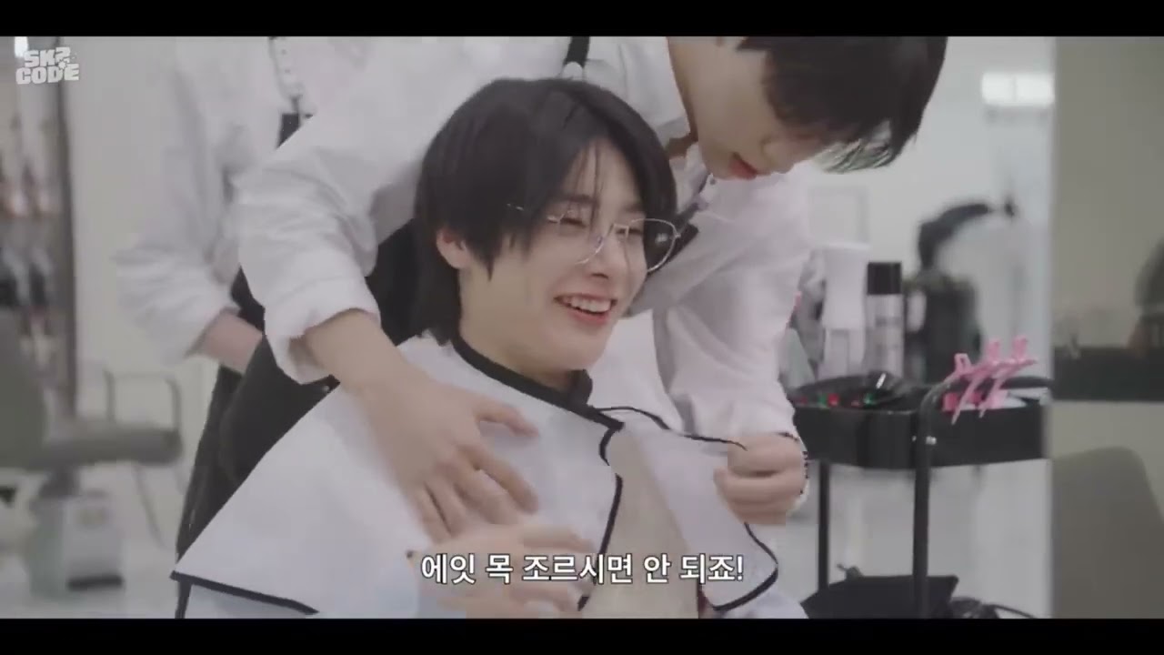 Si Skz au Coiffeur était doublé en français ~ PARODIE STRAYKIDS 