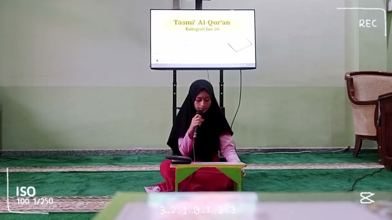 Tasmi' Santri Darul Hikmah Kategori Juz 30. 