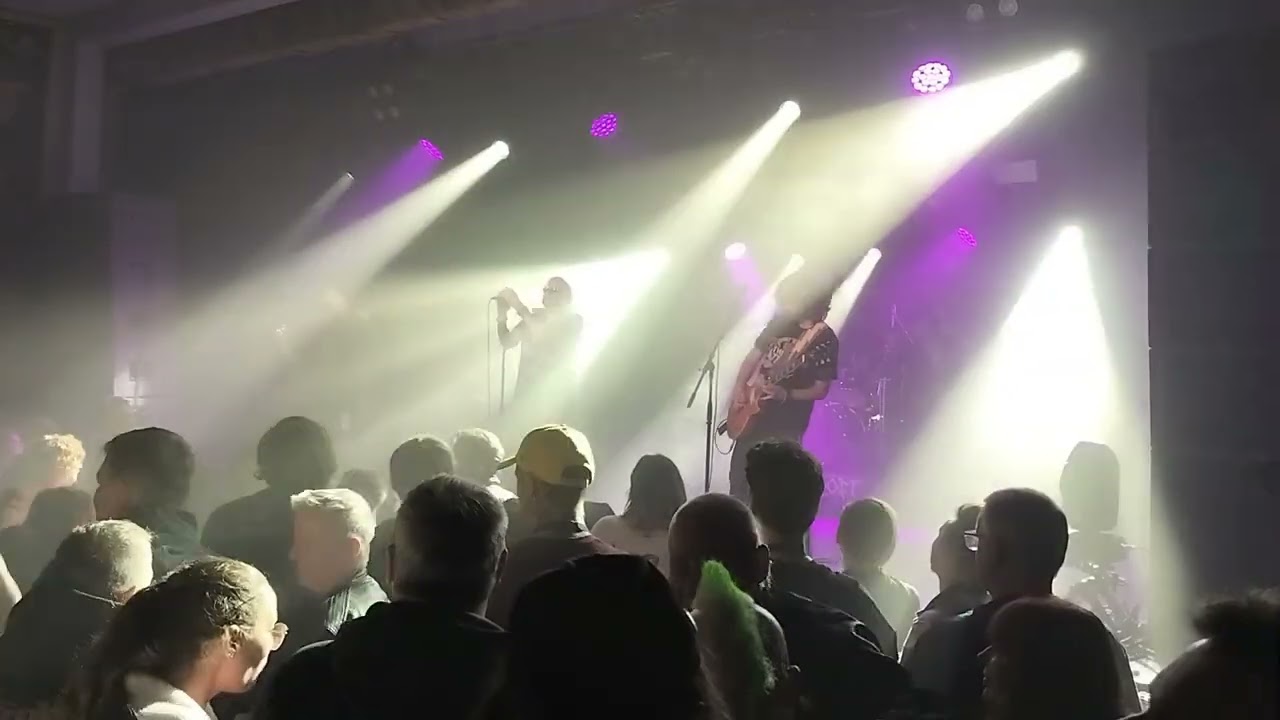 UK Subs @ Oilsjt Omploft 2026