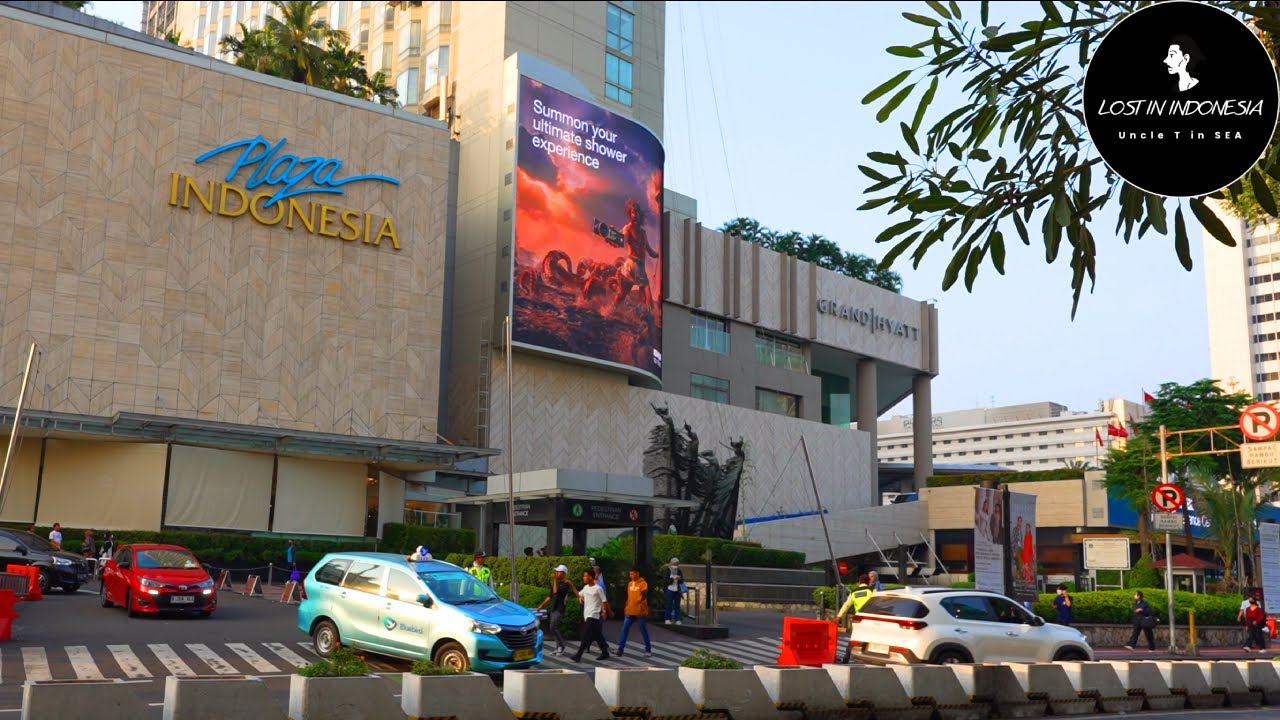 Jakarta Center Indonesia EP1--The Mandarin Oriental Hotel, The Beatles night