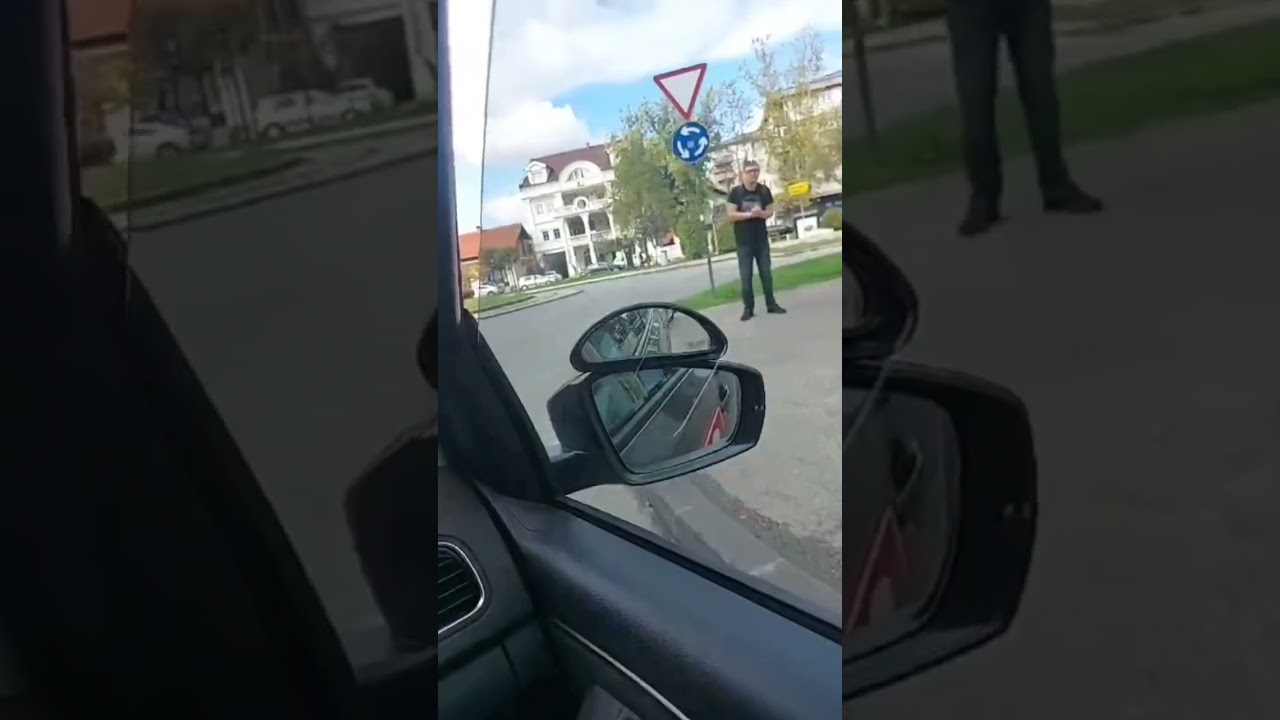 OBUKA ZA VOZACA B KATEG. BIJELJINA