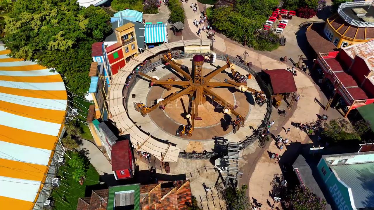 (4K) DRONE • Rebuliço in Action at Beto Carrero World | Extreme Air Race Ride