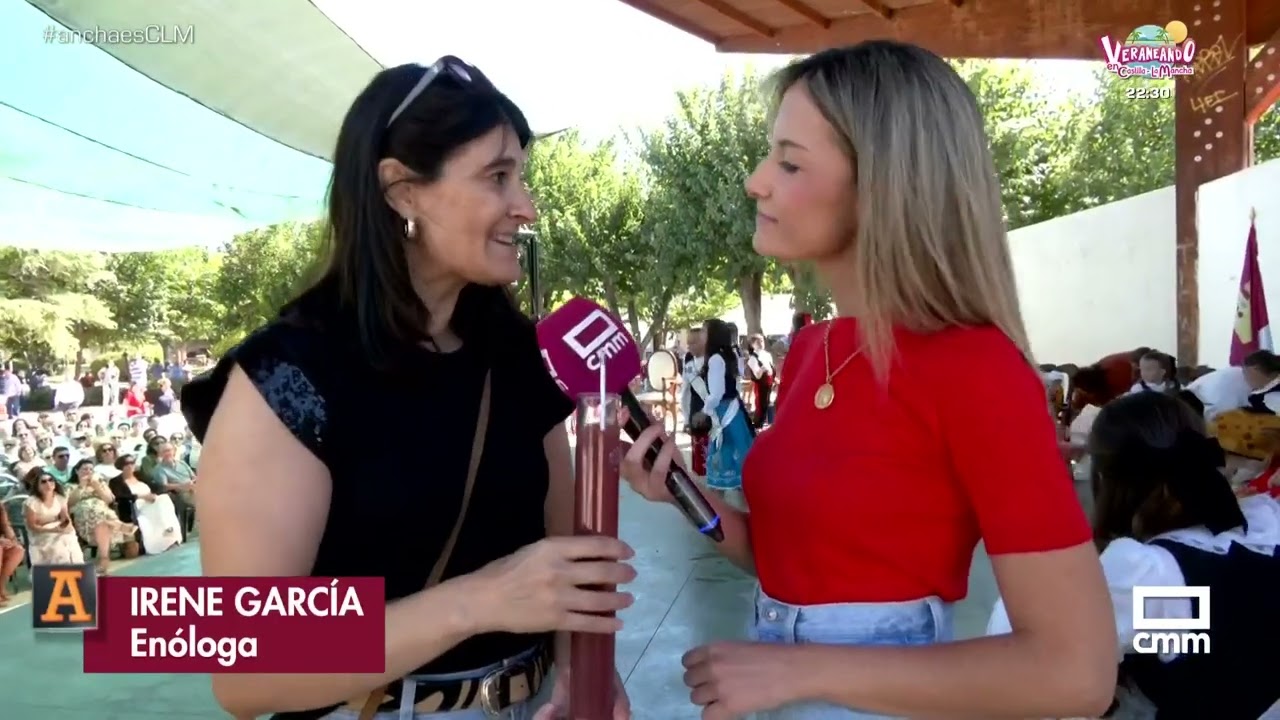 Pisada de uva y degustación de uva en las fiestas de Corral de Almaguer