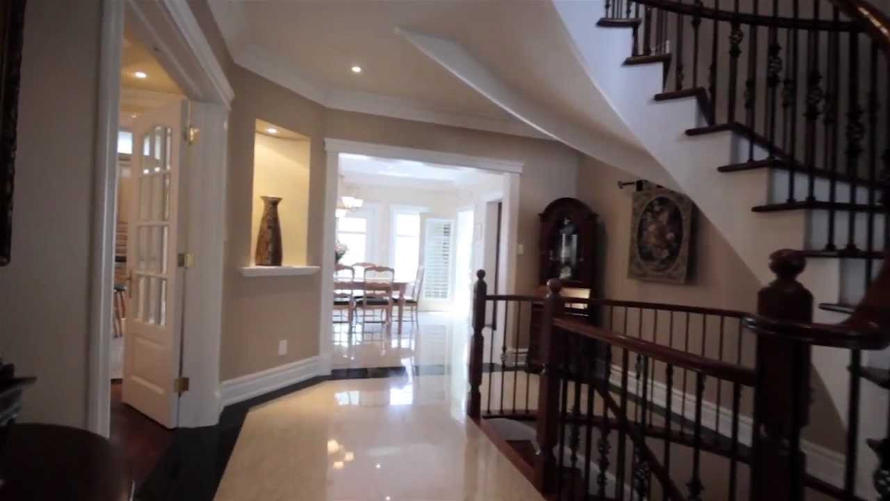 77 Siderno Crescent Vaughan, Ontario