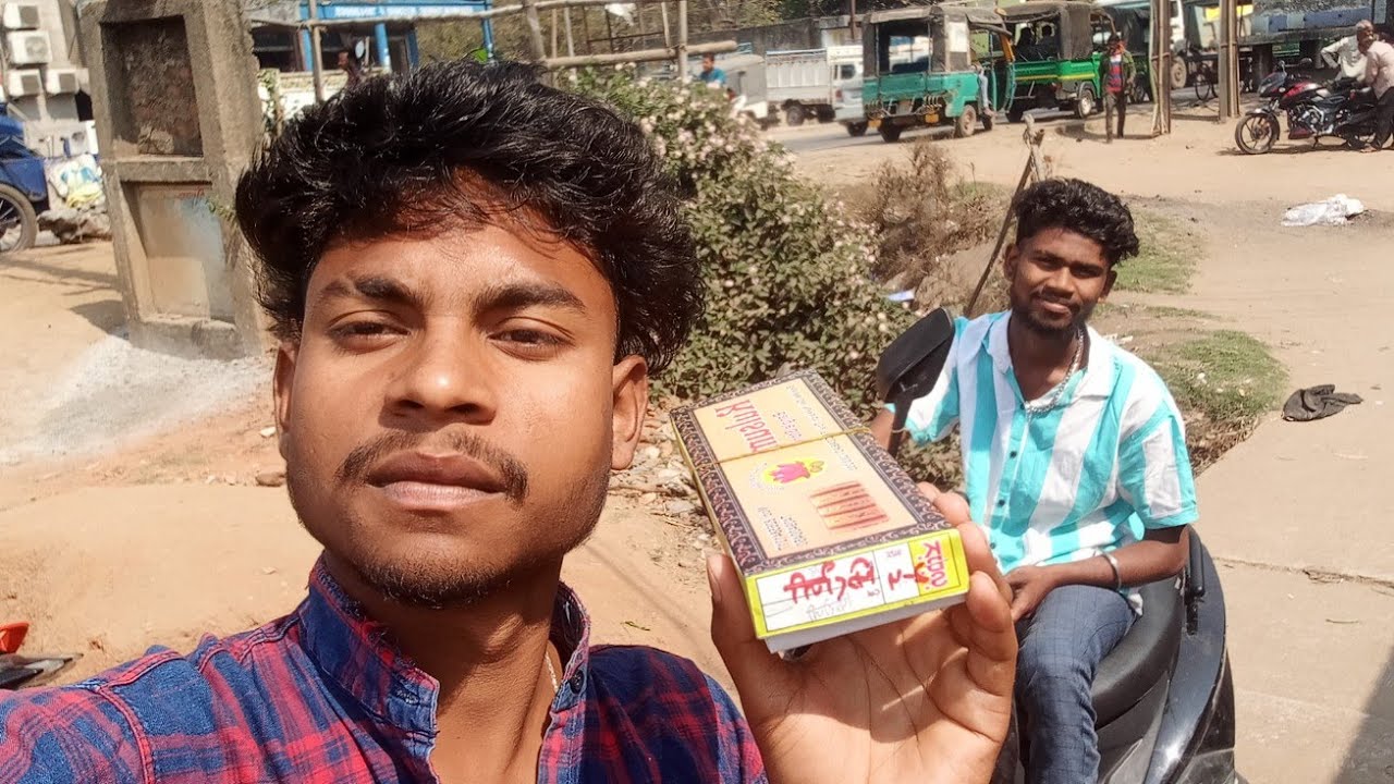 आज शिवरात्रि है सोचे मम्मी को चूड़ी ले देंगे तो चूड़ी छोटा हो गया 😍||Daily vlogs 