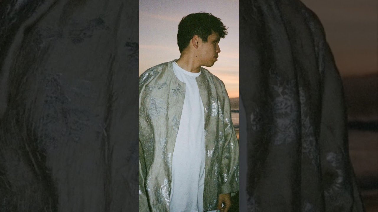 Clinton Kane - Us Against the World (unreleased song)