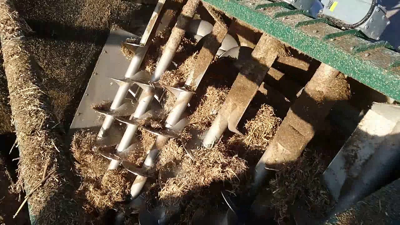 Biofeeder Strohbeschickung