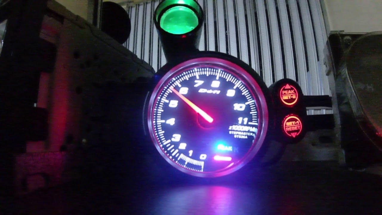 Setting tachometer defi
