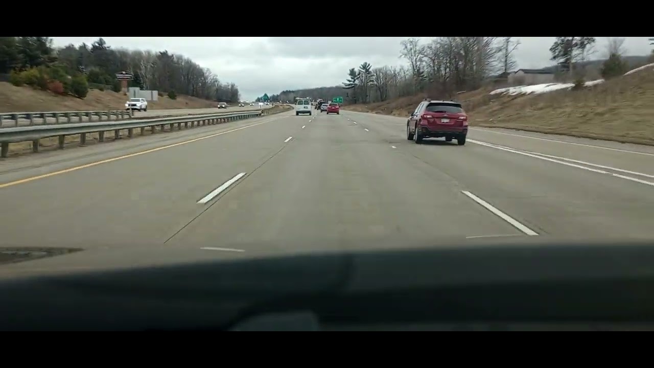 Taxi drive Bridge Street to goodwill in the 2010 Chevrolet Equinox Lt.