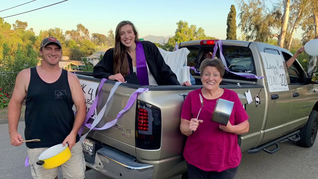 Lauren&rsquo;s Drive-by Graduation