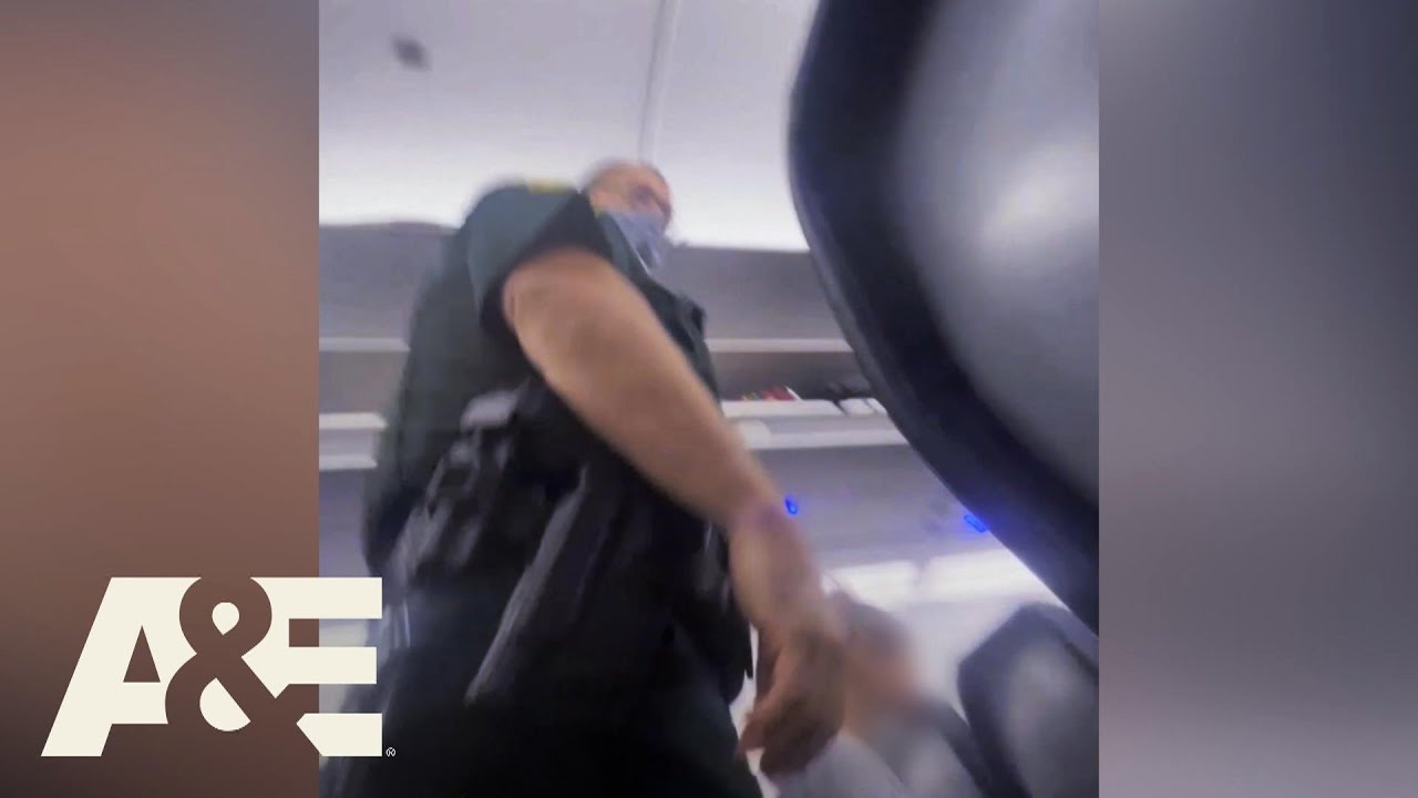 Woman Removed From Plane After Smoking | Customer Wars | A&E