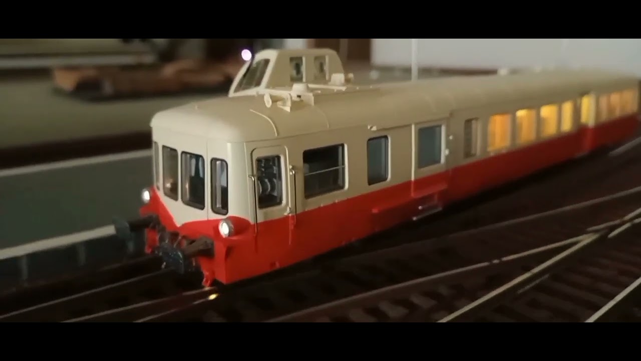 L' Autorail Picasso sous tous les plans..