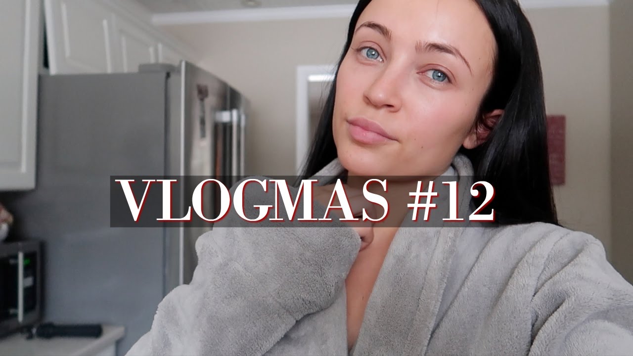 VLOGMAS #12: RANDOM DOUBLE CHIN + BRUNCHING | Stephanie Ledda
