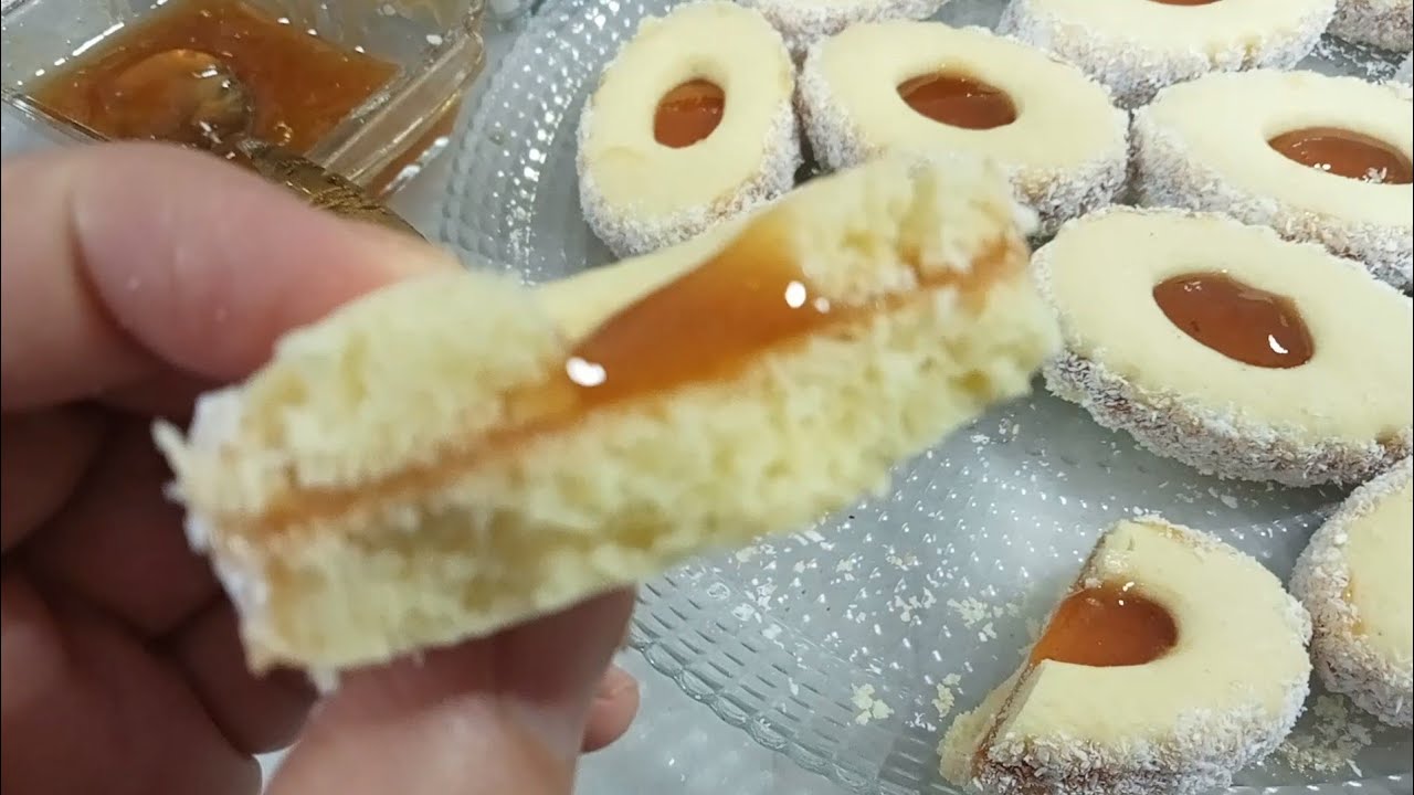 صابلي فلان جوز الهند 😋🥥🥥