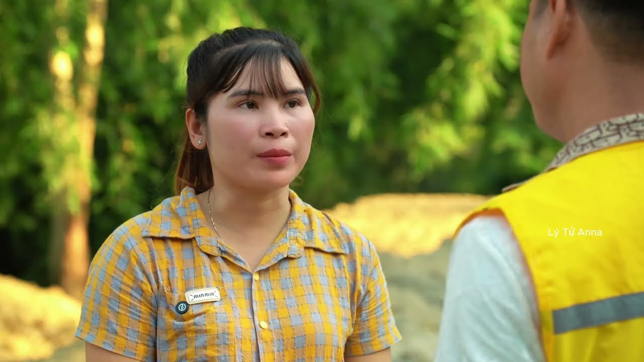 CEO Long and Anna were Angry. What Crime was Secretary Thuy Arrested By the Police For?