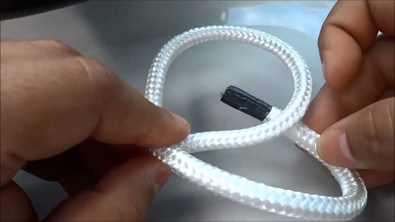 How To Tie A Bowline Knot (Step-By-Step Tutorial)