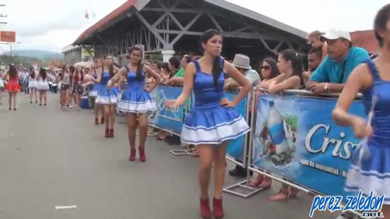 Bastoneras del desfile del 15 de setiembre 2014, Pérez Zeledón