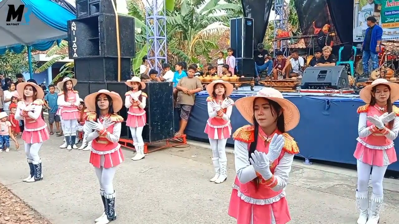 Mayoret cantik perfom 3 Lagu full, Dewa - Dewi di Singopadu Karangawen Demak 2025.