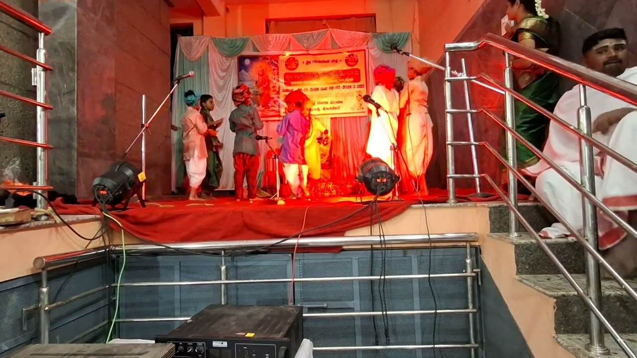 ಶ್ರೀಪಾದ ಶ್ರೀ ವಲ್ಲಭರ ಮಹಿಮೆ ಅನ್ವಿತ ತಂಡ ದವರಿಂದ ಹೊಸಪೇಟೆ.