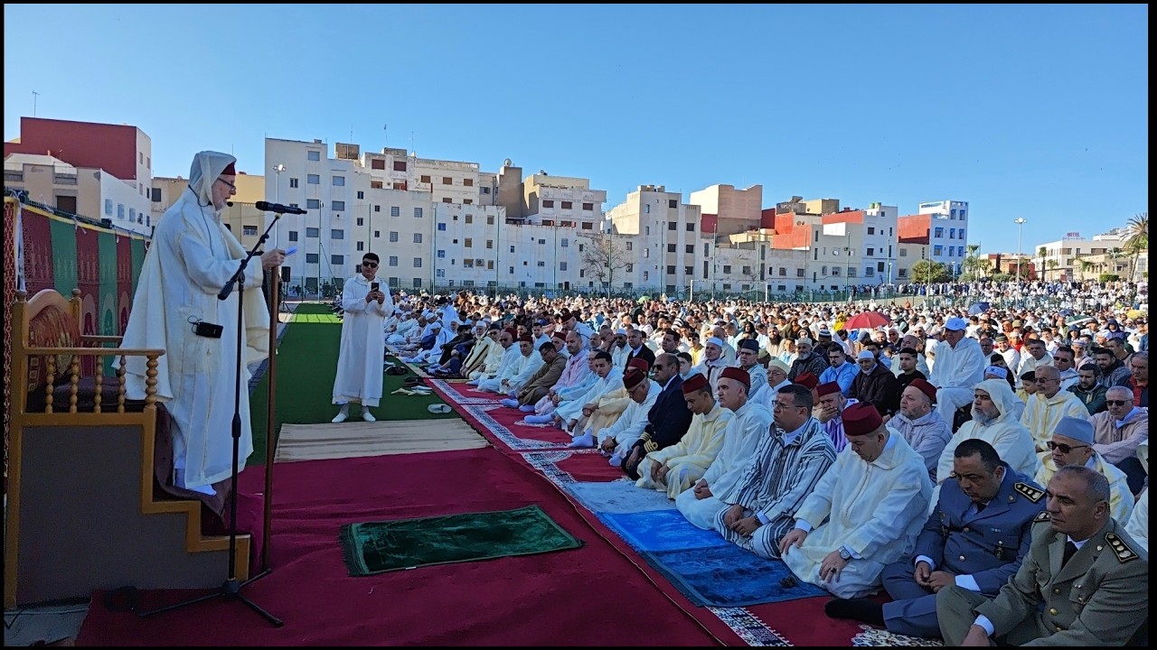 فرحة لا توصف تكبيرات و أجواء روحانية ساحرة هكذا كانت صلاة عيد الفطر AÏD AL-FITR À NADOR