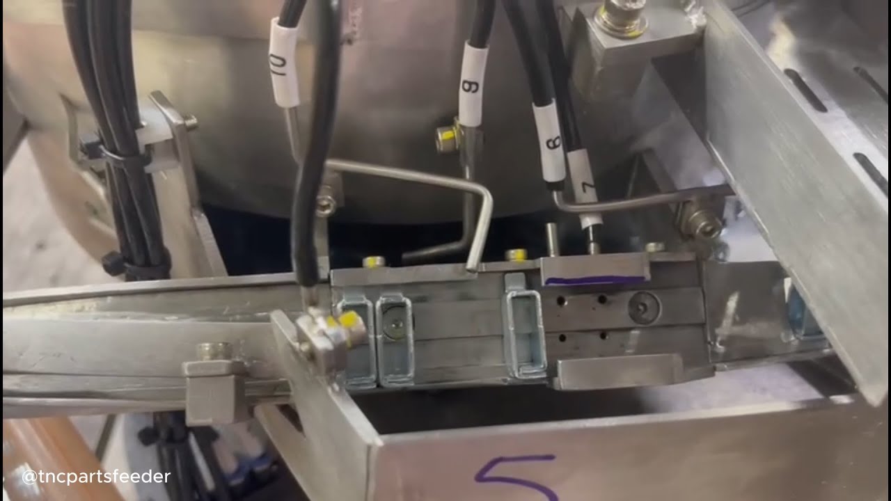 How Our machine sort thousands of components: Vibratory Bowl Feeder