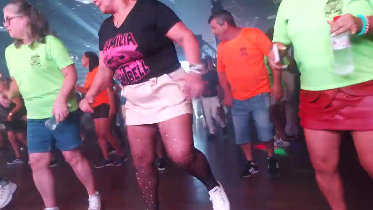 DJ barney Mauro Trindade em Rolandia  parana  Brasil