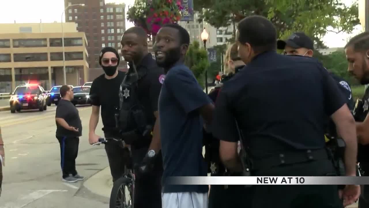 Group of protesters arrested in Rockford