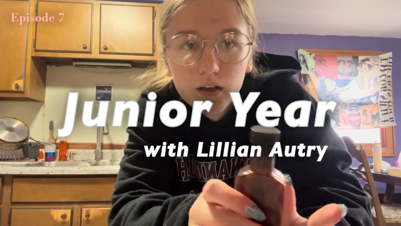 Junior Year with Lillian ep. 7 || Strawberry Shortcake Rolls