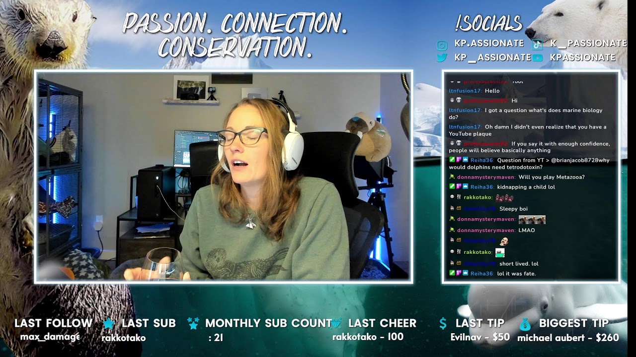 Marine Biologist Plays Subnautica!