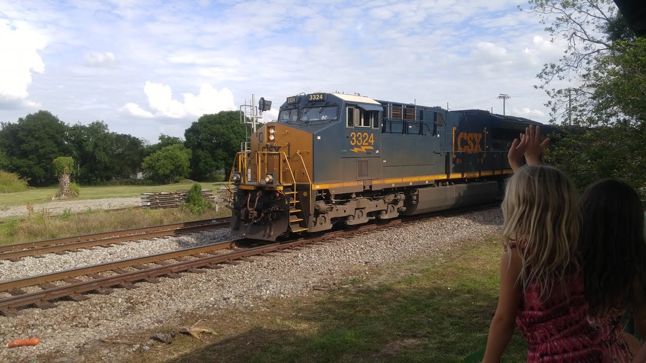 Railfanning for PLANT CITY RAILFEST 2019