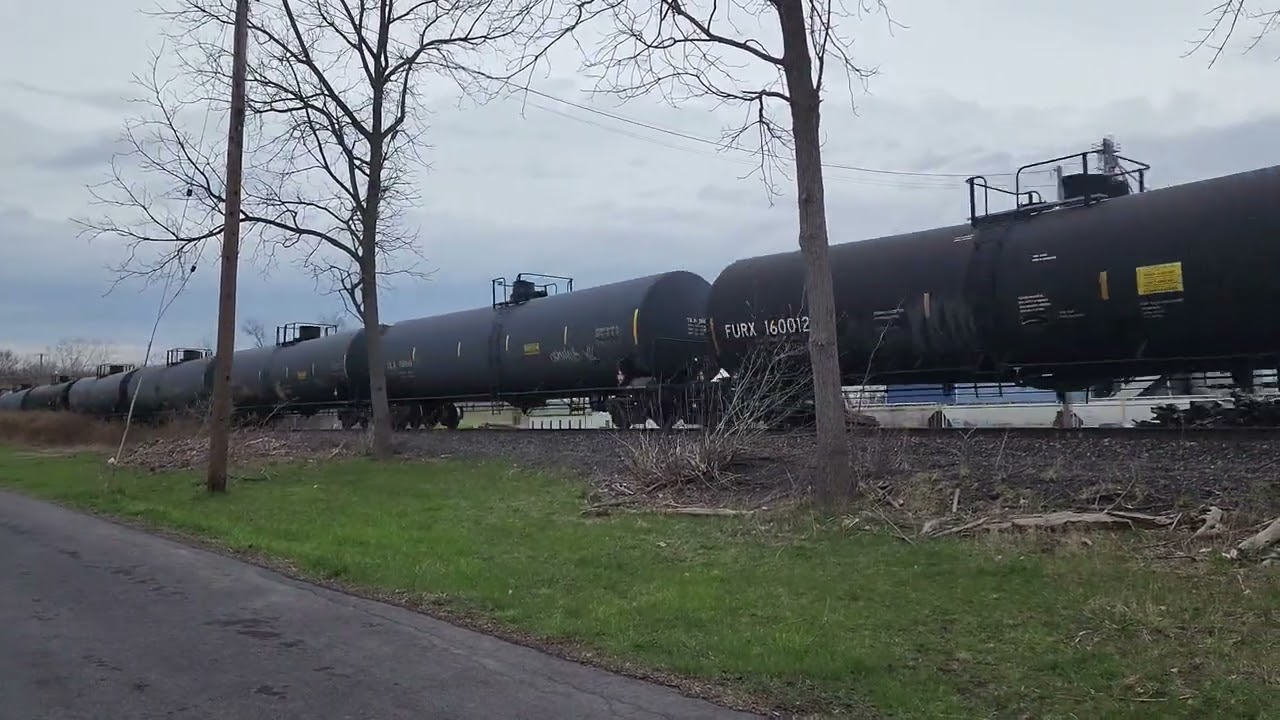 Union Pacific Leads CSX B751 East Bound MP307.7 Jordan