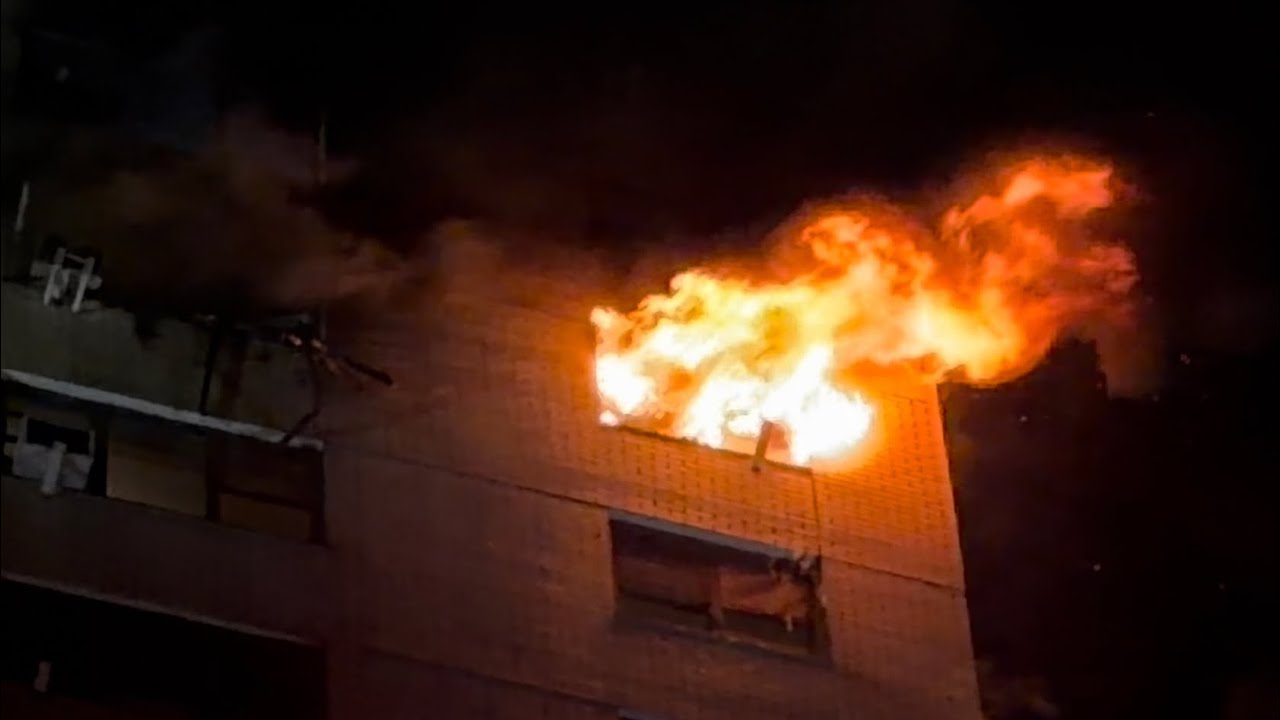 FDNY Bronx 10-77 2nd Alarm Box 2699 Fire 20th & 21st Floors and Dropped Down to 5th Floor 