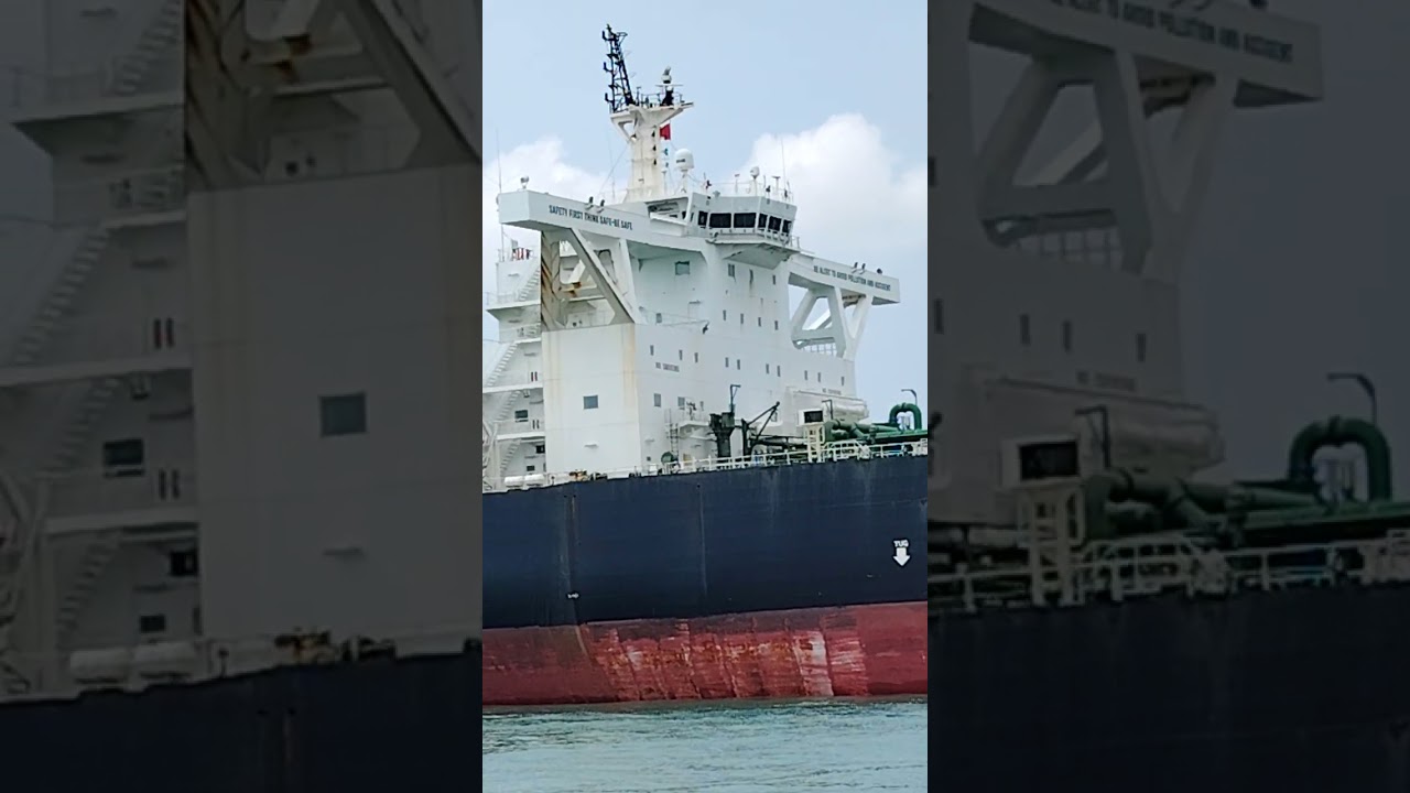 VLCC TANKER DHT OPAL 
