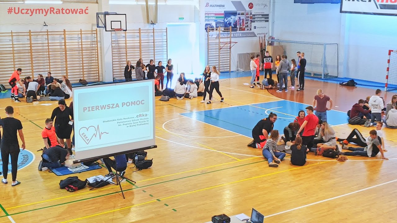 #UczymyRatować - Bicie rekordu w pierwszej pomocy - IV LO Staszic - Biala Podlaska