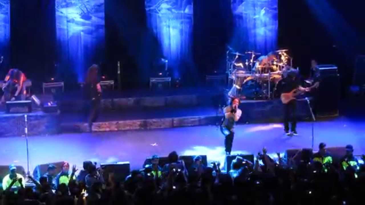 Sonata Arctica - The Wolves Die Young - Live in Chile 2014