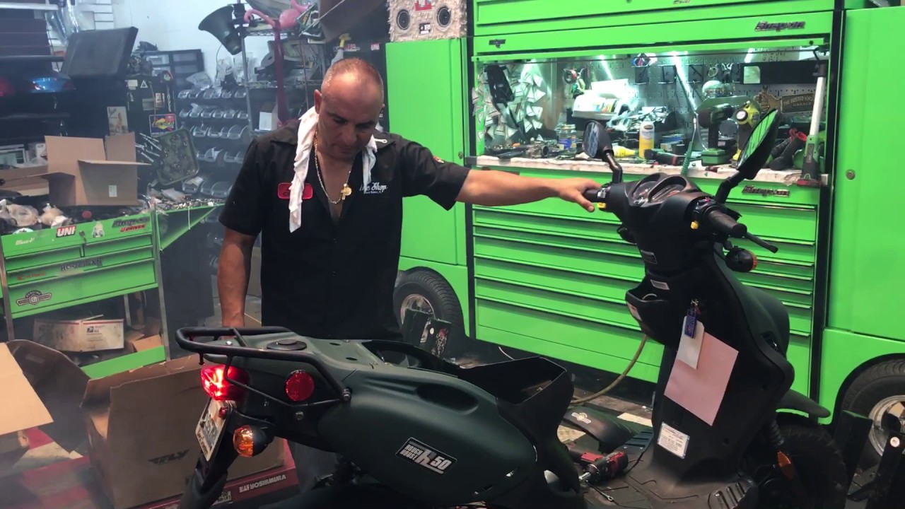 Genuine Roughhouse 50 (Engine Running)