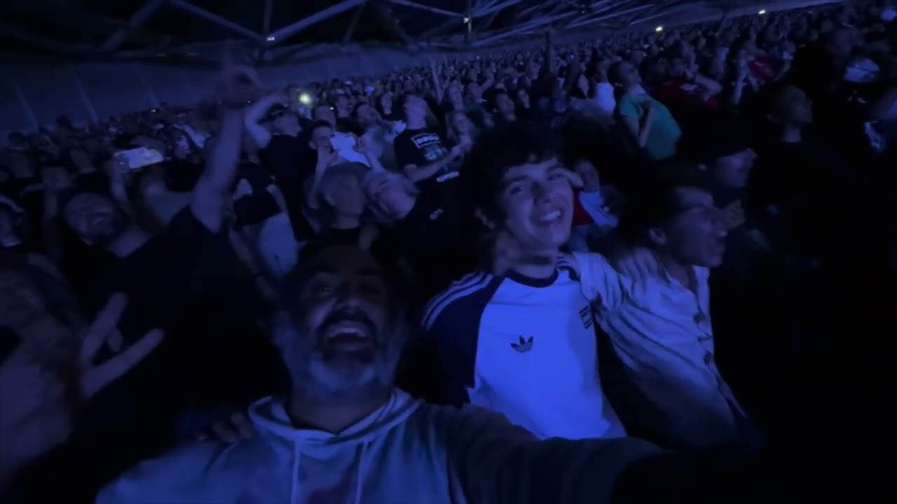 Oasis Live ‘25 Sydney 7th November 2025