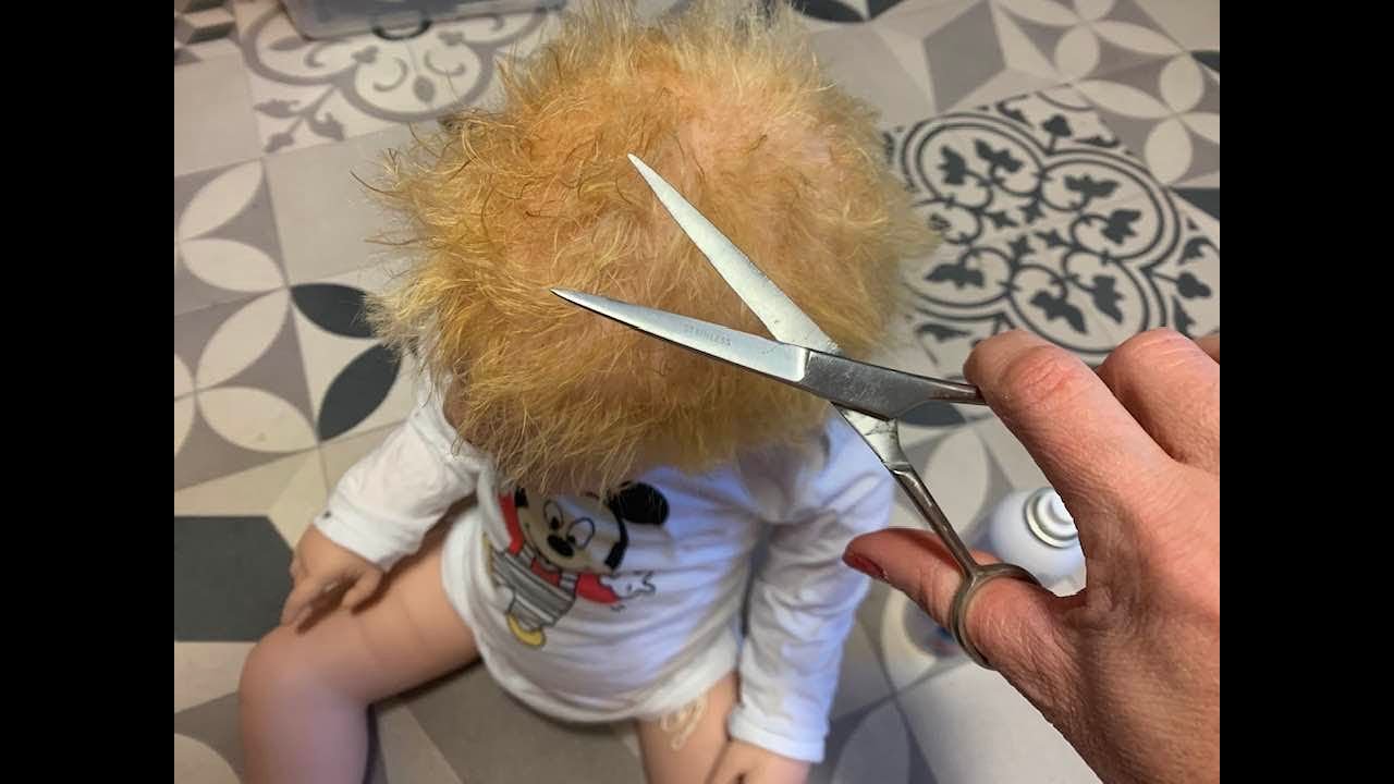 NOUVELLE COUPE DE JIMMY ET SA BALADE EN POUSSETTE REBORN JIMMY