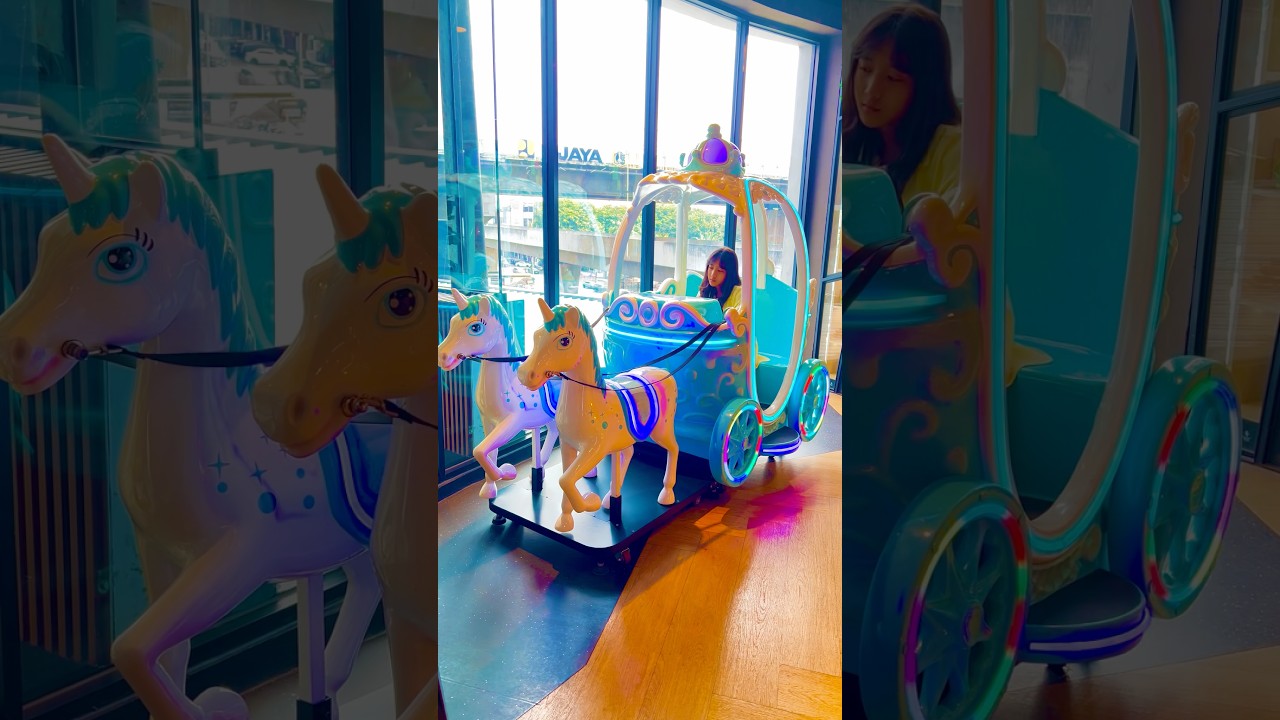 🎠✨ A charming and beautiful carriage ride you’ll fall in love with!