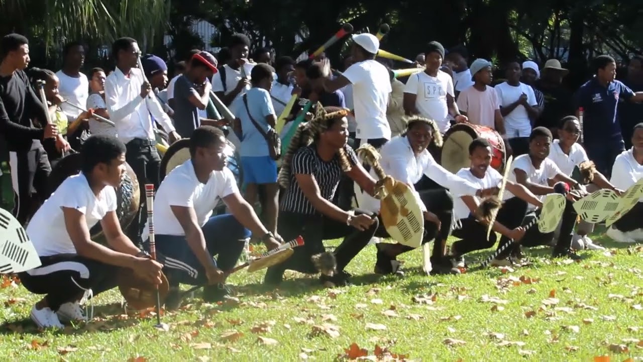 Shembe Razzmatazz: NATESA EDGEWOOD Structural Presentation