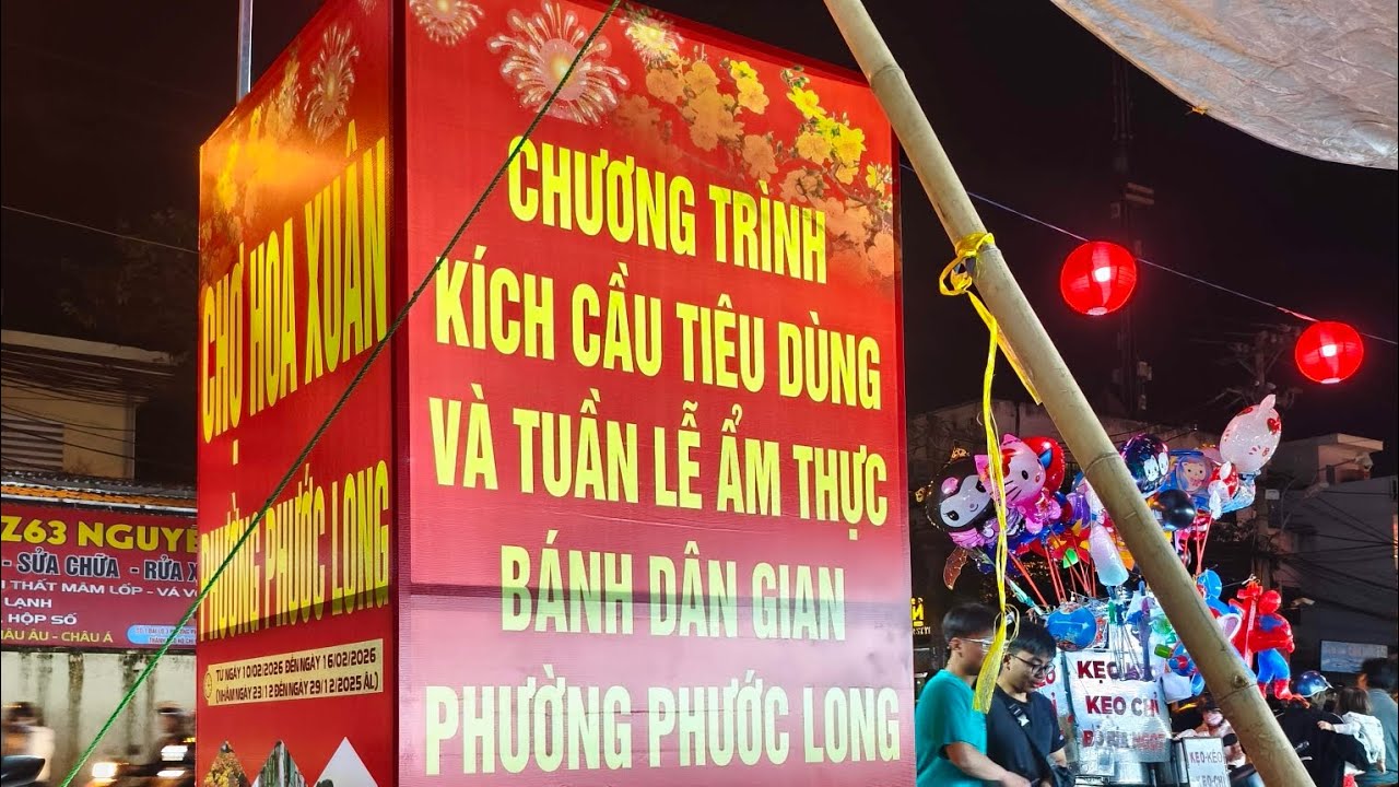 Ăn uống ở hội chợ phường Phước Long 