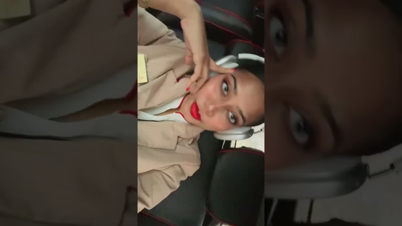 Fly with me ?  #emirates #travel #emiratescrew #love #browngirl #srilanka #srilankan #cabincrew