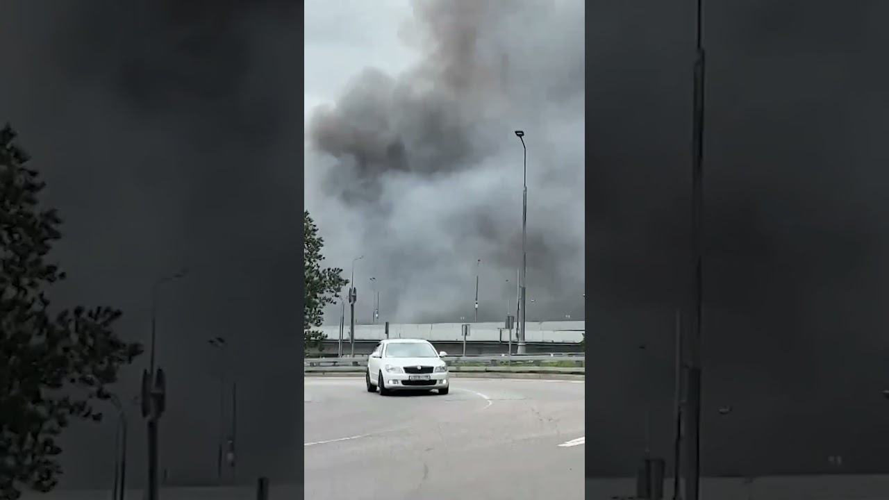 Smoke Engulfs Moscow After Ukraine's Largest Drone Attack #shorts